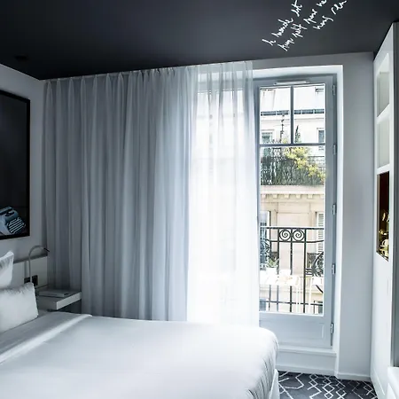 Hotel Le General Paris