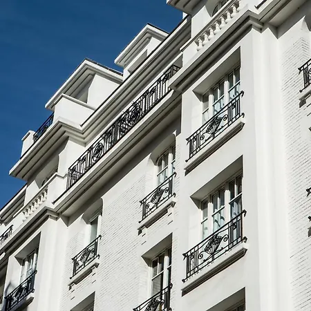Le General Hotel 4*
