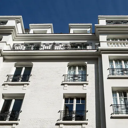 Le Général 4*
