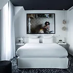 Le General Hotel