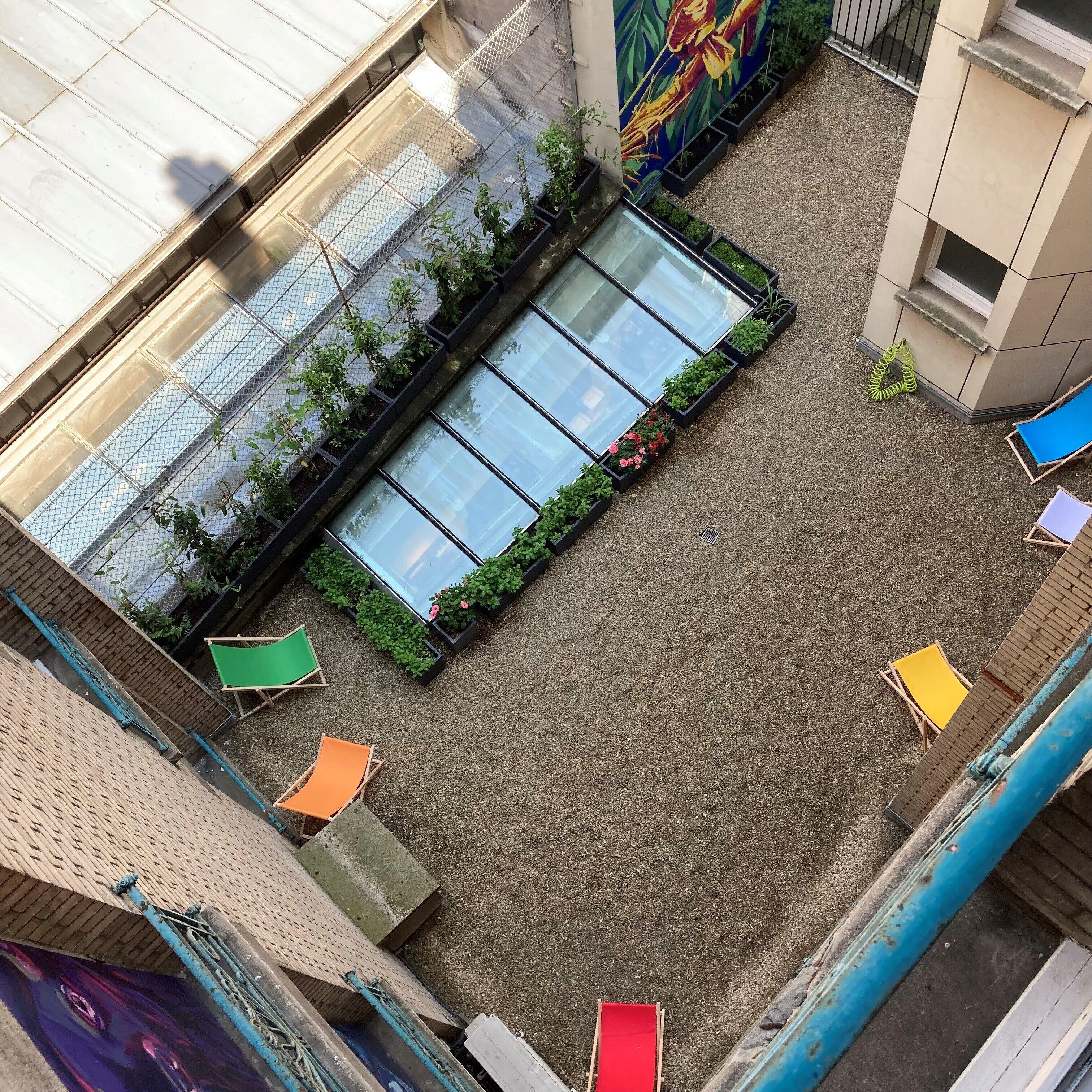 Le Général 4* Parigi